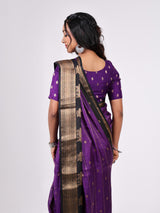 Dola Jequard Pattern Border Silk Weaving Jari With Contrast Dye Concept
